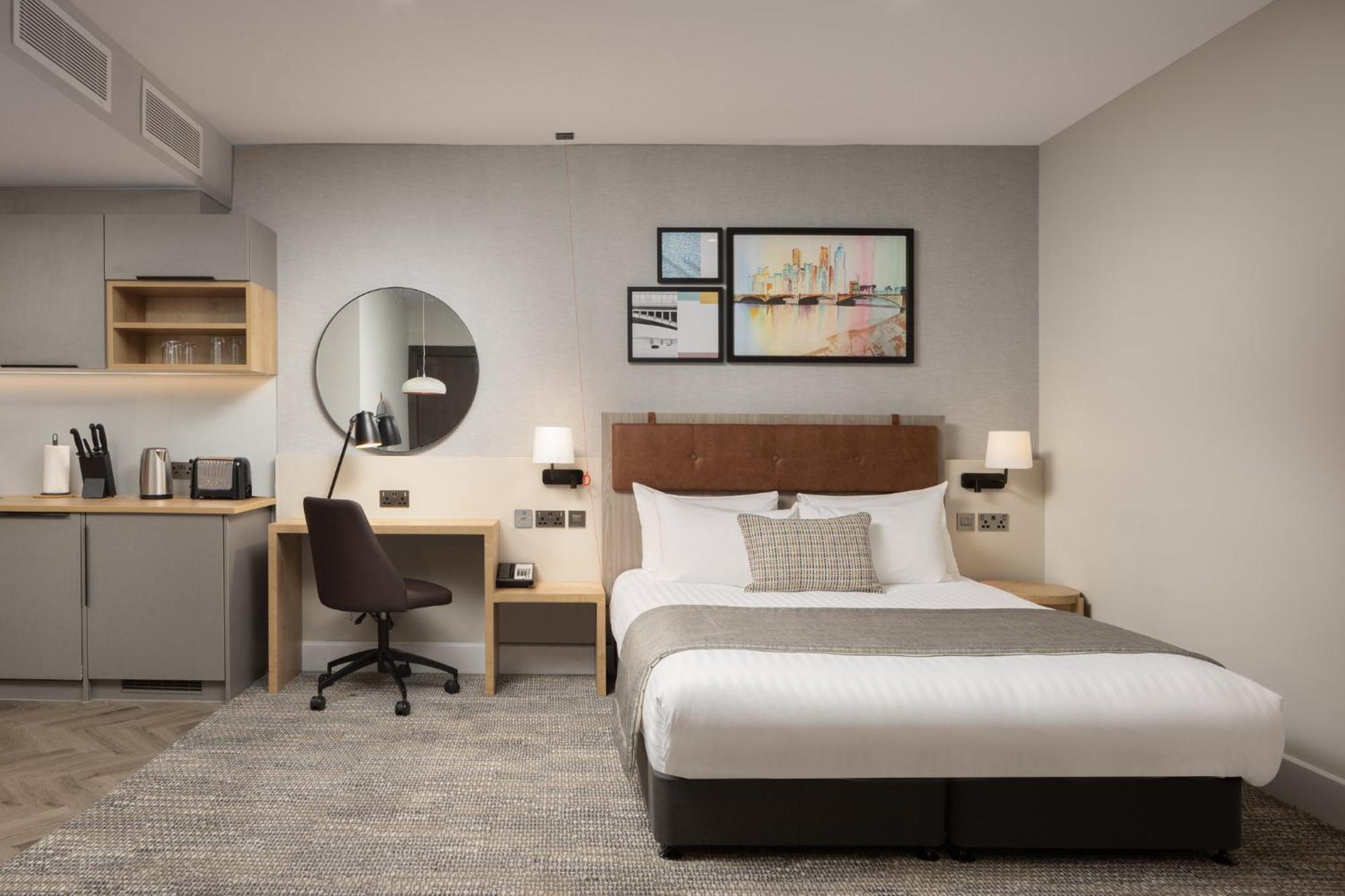 Staybridge London-vauxhall By Ihg Hotel Londra